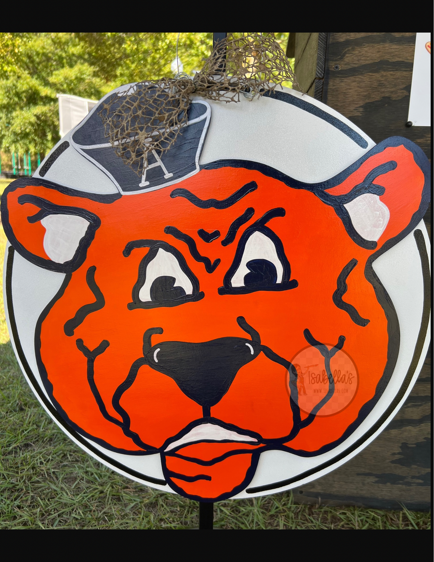 AUBIE DOOR HANGER